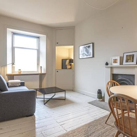 The Perfect Home On Royal Mile Edimburgo Exterior foto